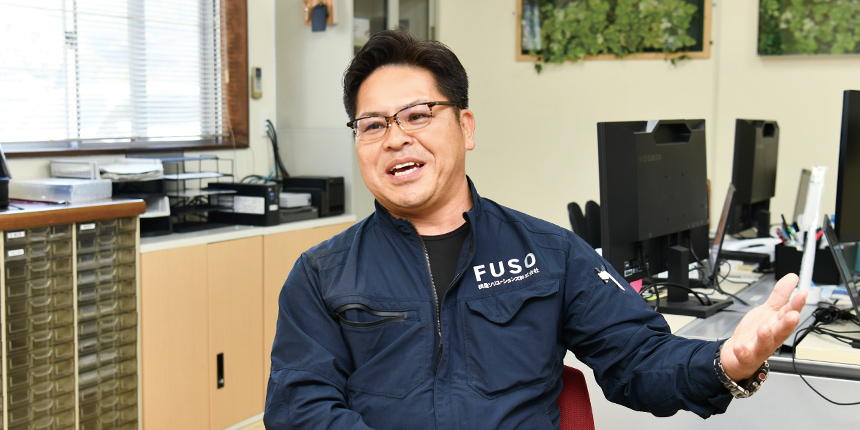 若手の育成に注力し技術を次世代へつなぐ<br />
産業の命綱を担うバルブ整備のエキスパート<br />