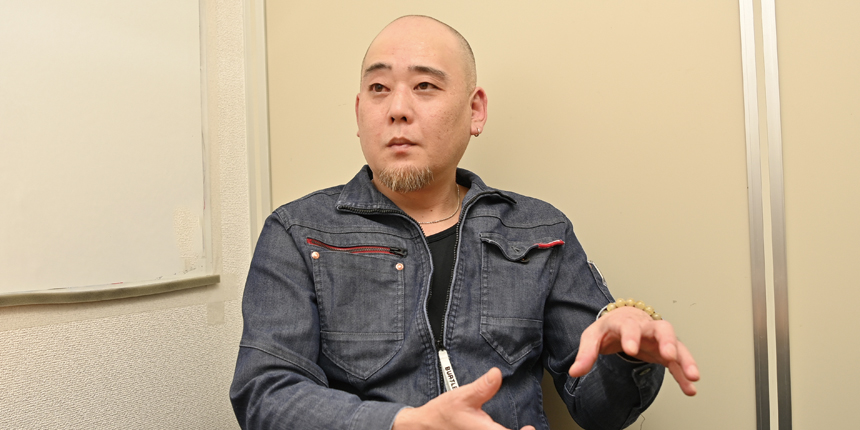 バッテリー救急サービスに革命を起こす<br />
明朗会計で顧客に寄り添うパイオニア