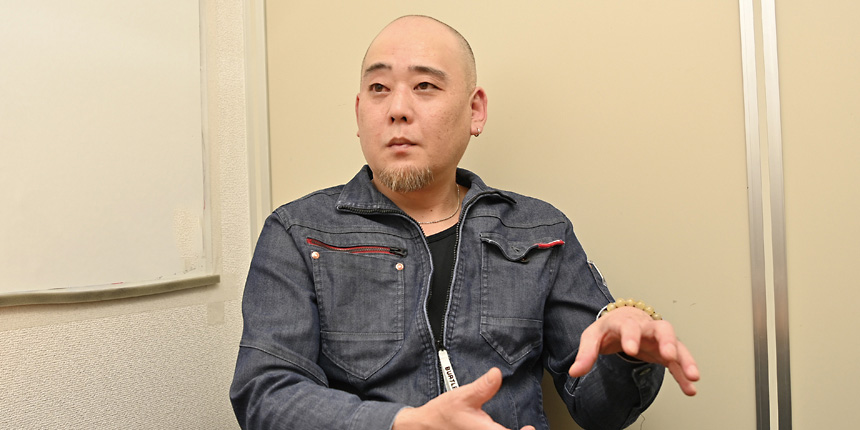 バッテリー上がり・バッテリー交換に革命を起こす<br />
明朗会計で顧客に寄り添うパイオニア