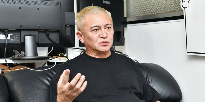 ヒトデを原料とした忌避剤を独自開発<br />
モリンガの植林で環境保全にも貢献