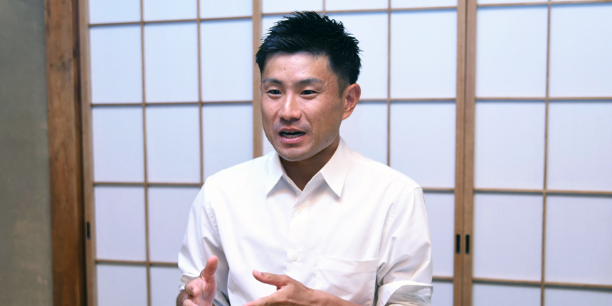 トライアスリートが指導する学習塾<br />
丁寧な指導で学力と学ぶ意欲を育む