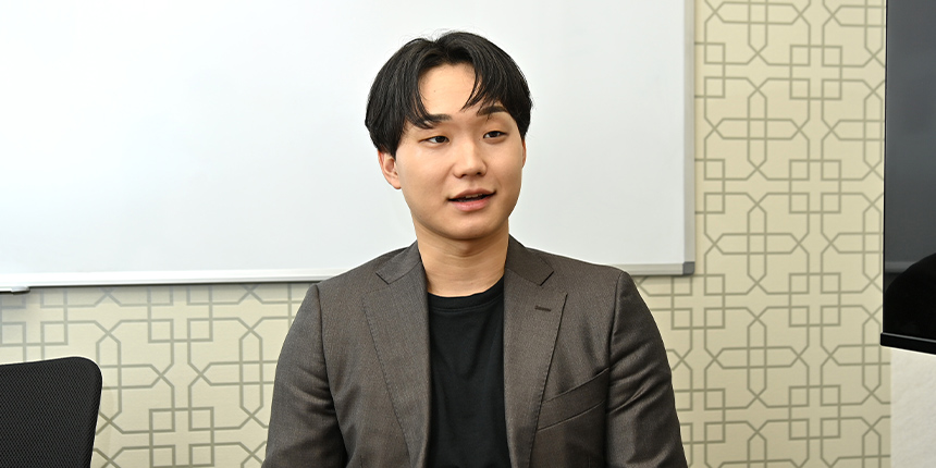 悩みに寄り添い人生を好転させる<br />
明日を照らす若き経営者の挑戦<br />
